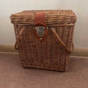 Vintage Handmade Ratten Woven Lunch Basket.